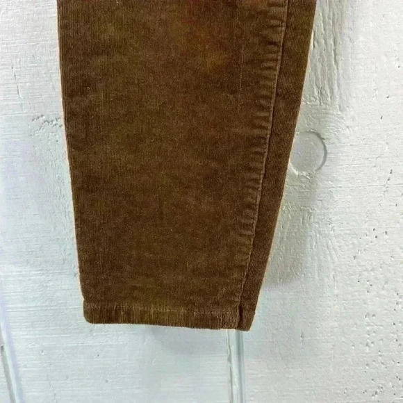 Well Worn Women’s Size 8/29 Brown 5-Pocket Super Fine Corduroy Pants - Picture 4 of 8